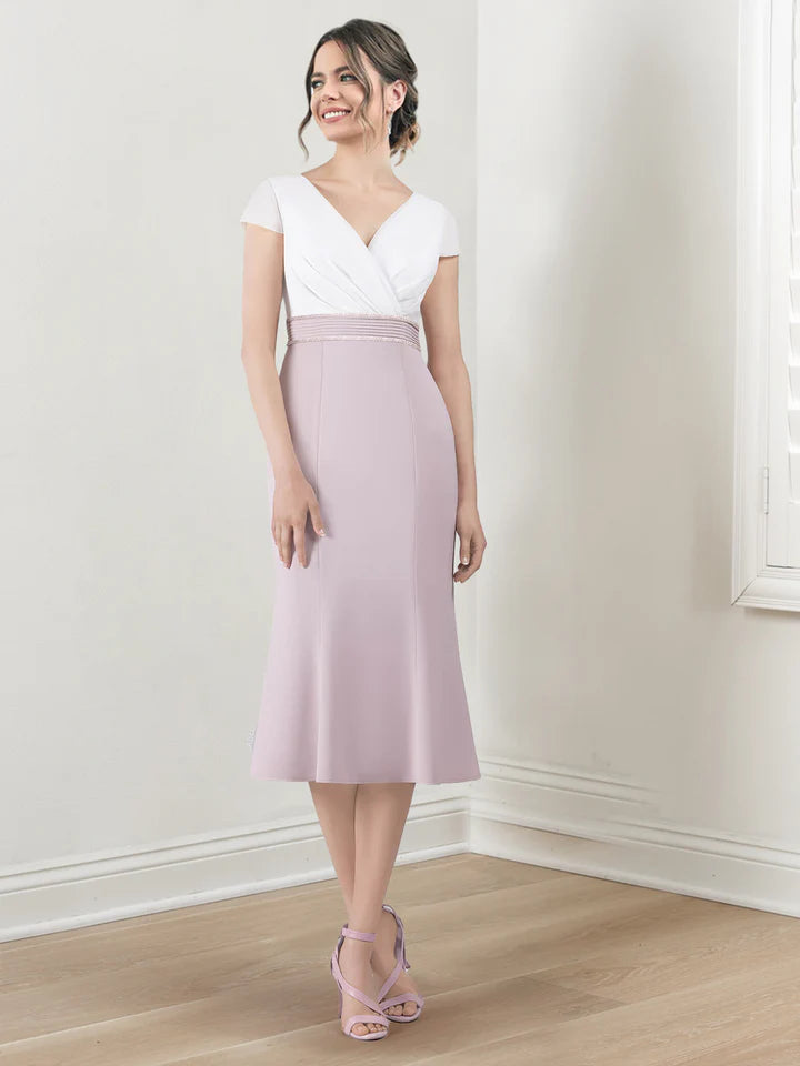 Wholesale Sheath/Column V-Neck Tea-Length Mother Of The Bride Dresses